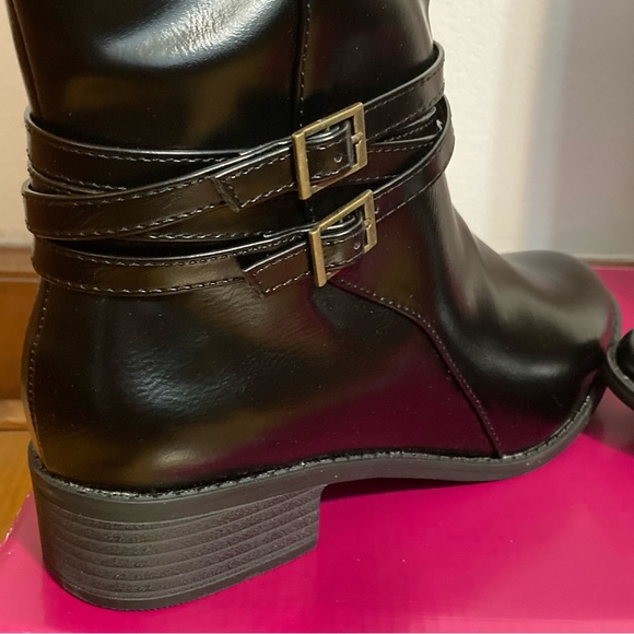 2-Tone Tall Riding-Style Boots - Picture 11 of 16